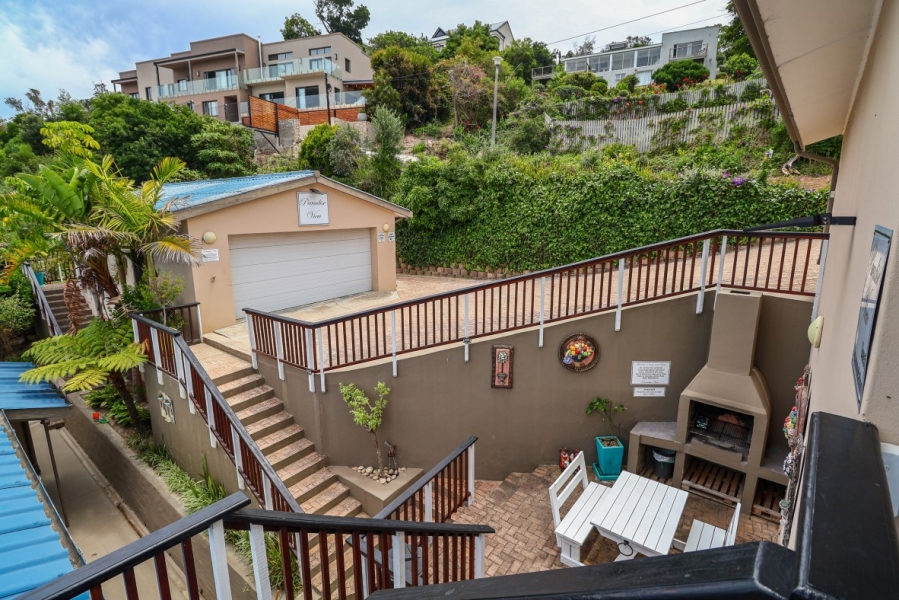 5 Bedroom Property for Sale in Paradise Western Cape